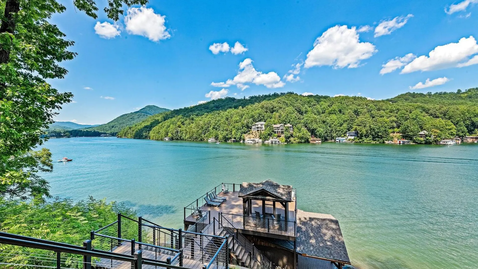 Water's Edge Holmstead Holiday home Lake Lure