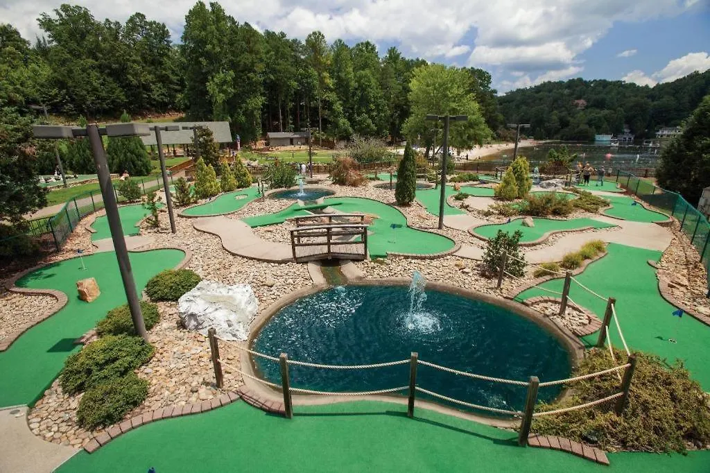 Wyndham At Fairfield Mountains Hotel