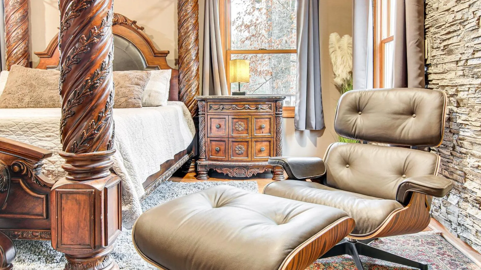 Holiday home Beautiful Riverfront Lure On 13 Acres