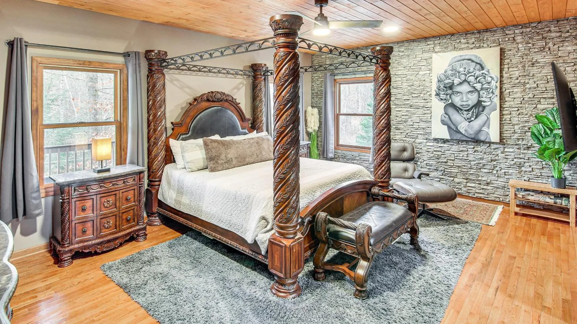 Beautiful Riverfront Lure On 13 Acres *