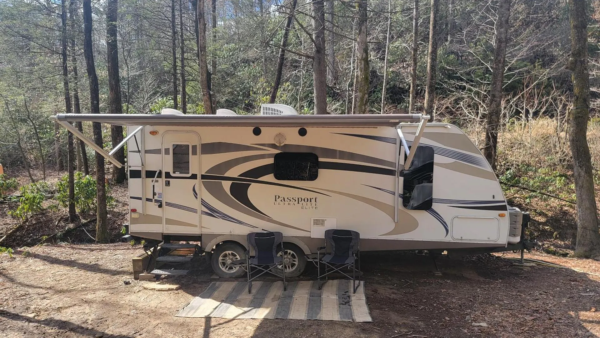 Creekside Comfortable Camper Lake Lure