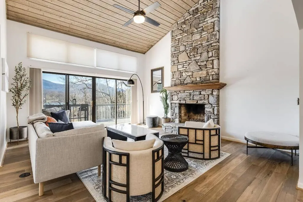 Lakeside Serenity Mnt Views Decks Foosball Lake Lure