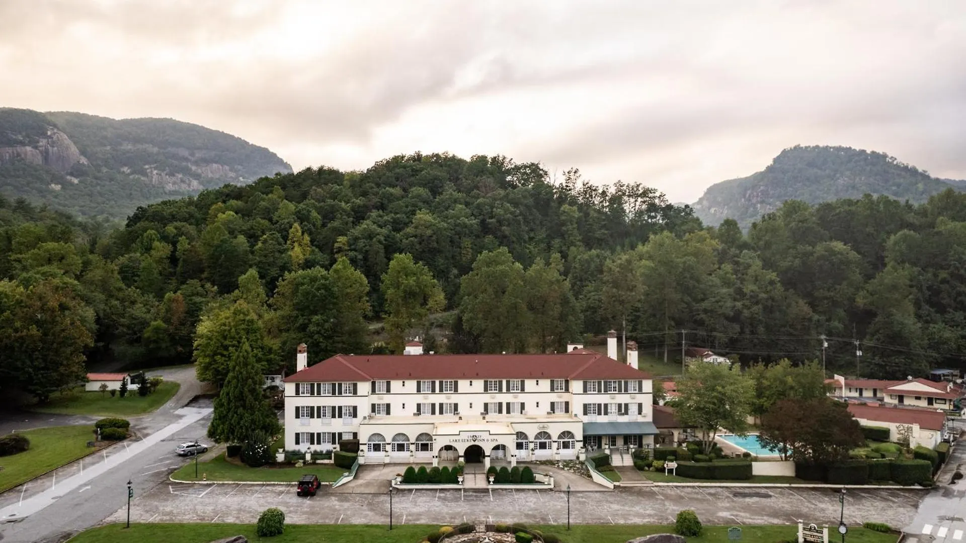 Lure And Hotel Lake Lure