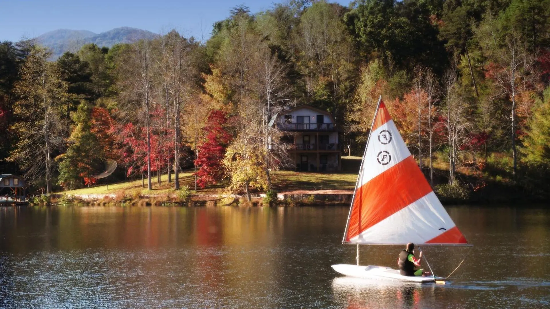 Laurelwood At Lure, Nc - Sleeps 12 Lake Lure
