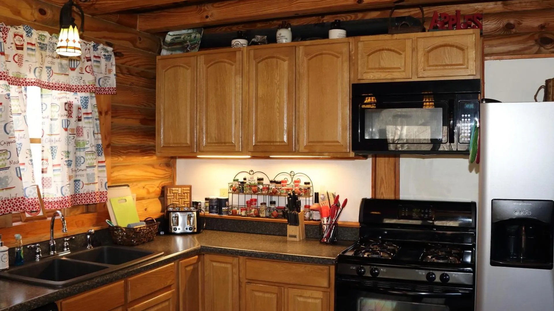 Laurelwood At Lure, Nc - Sleeps 12 Holiday home *