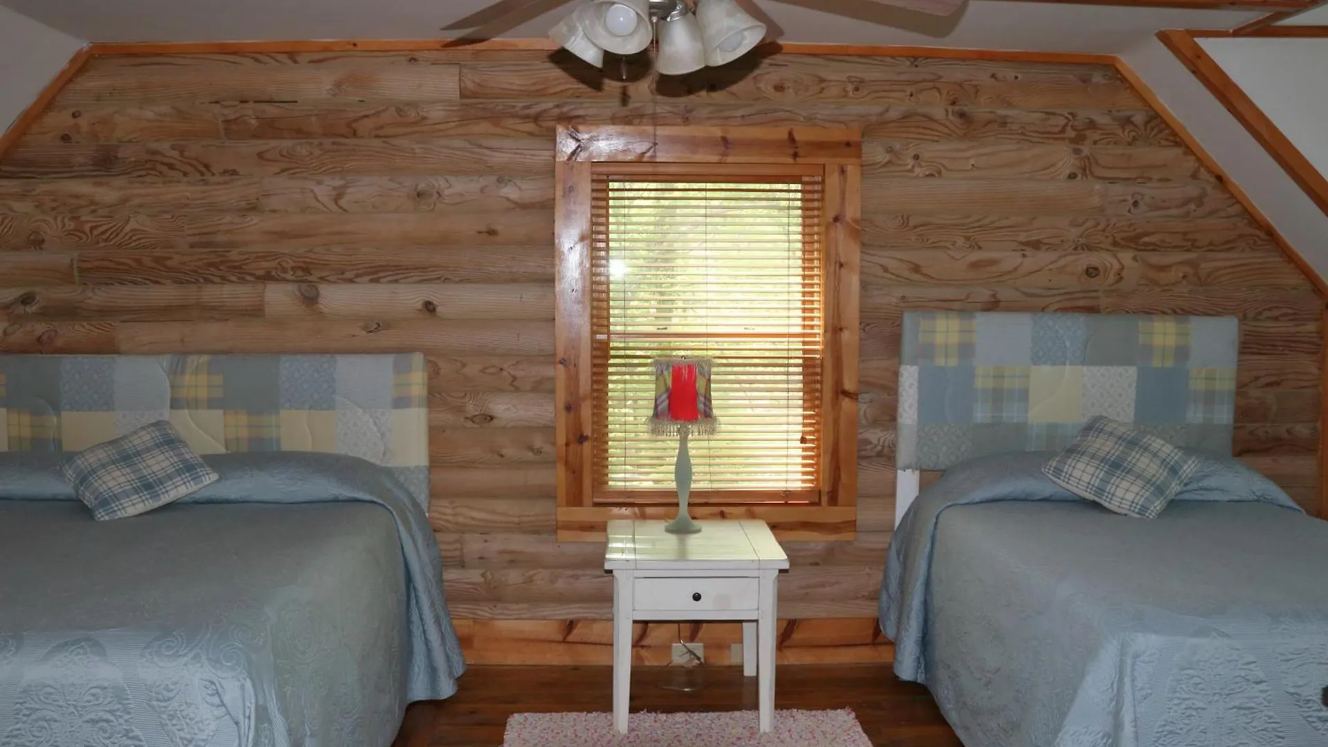 Holiday home Laurelwood At Lure, Nc - Sleeps 12 *