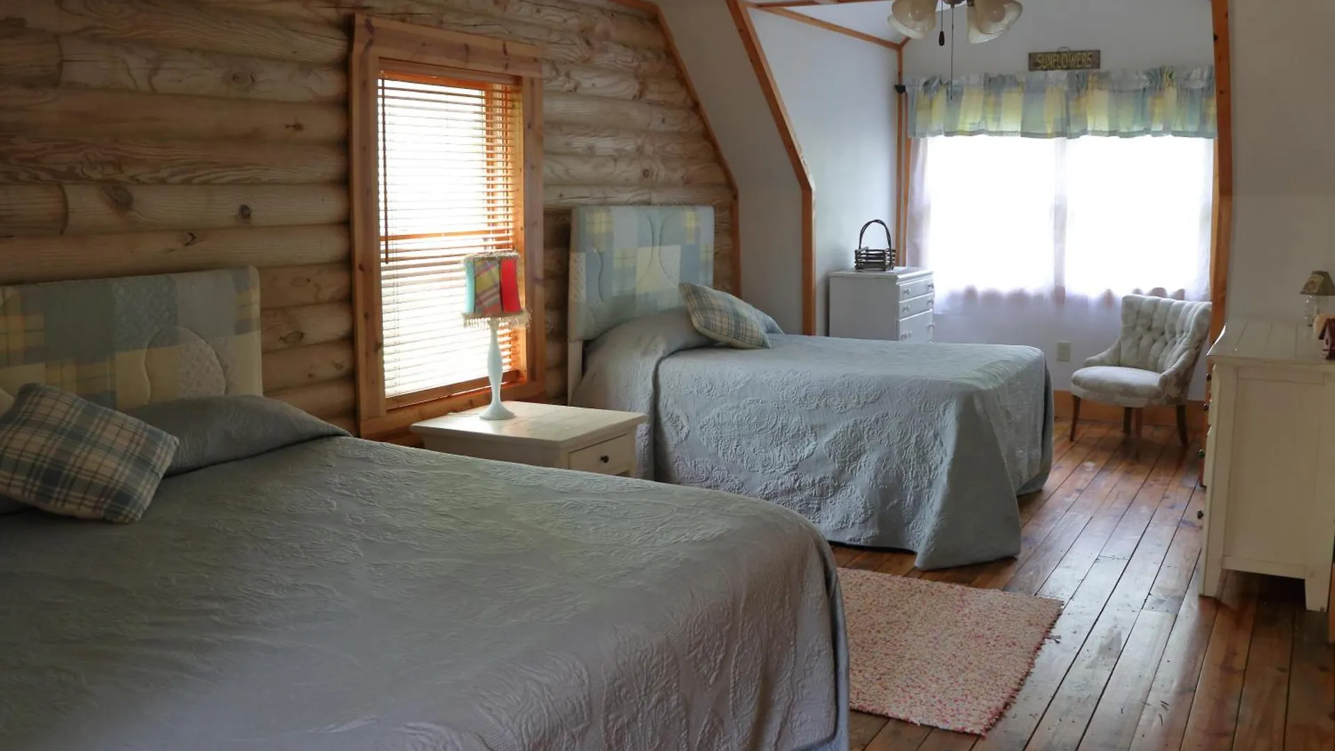 Laurelwood At Lure, Nc - Sleeps 12 Holiday home