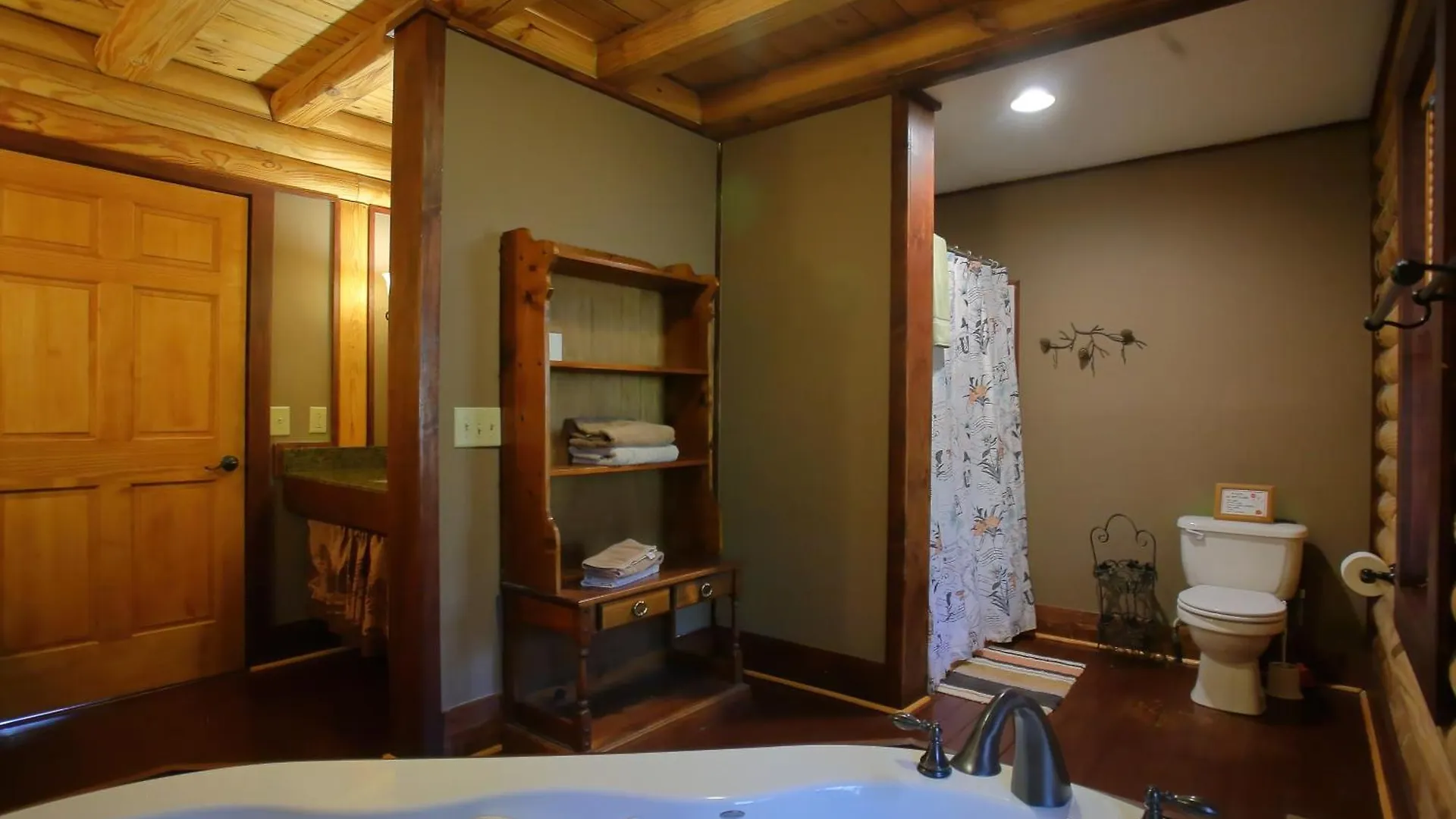 Laurelwood At Lure, Nc - Sleeps 12