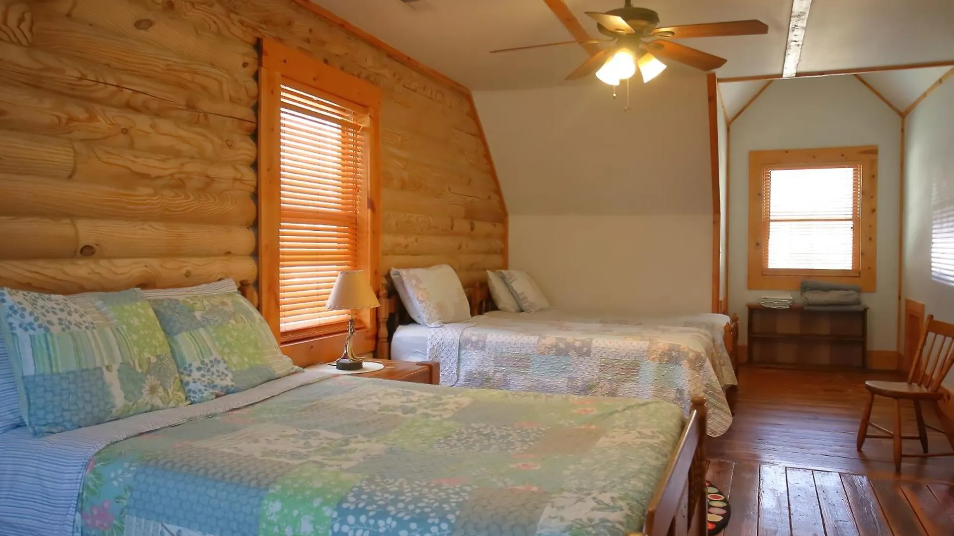 Laurelwood At Lure, Nc - Sleeps 12 Holiday home