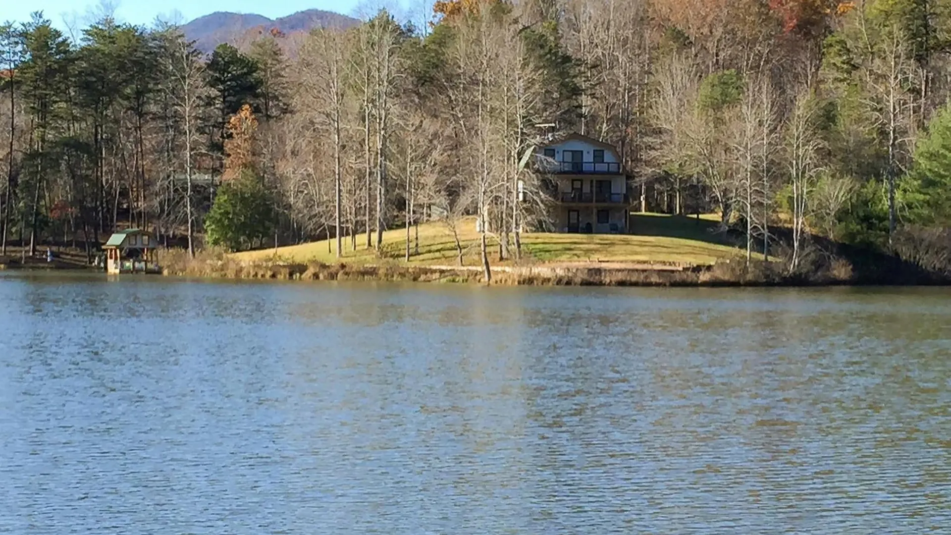 Holiday home On Mirror