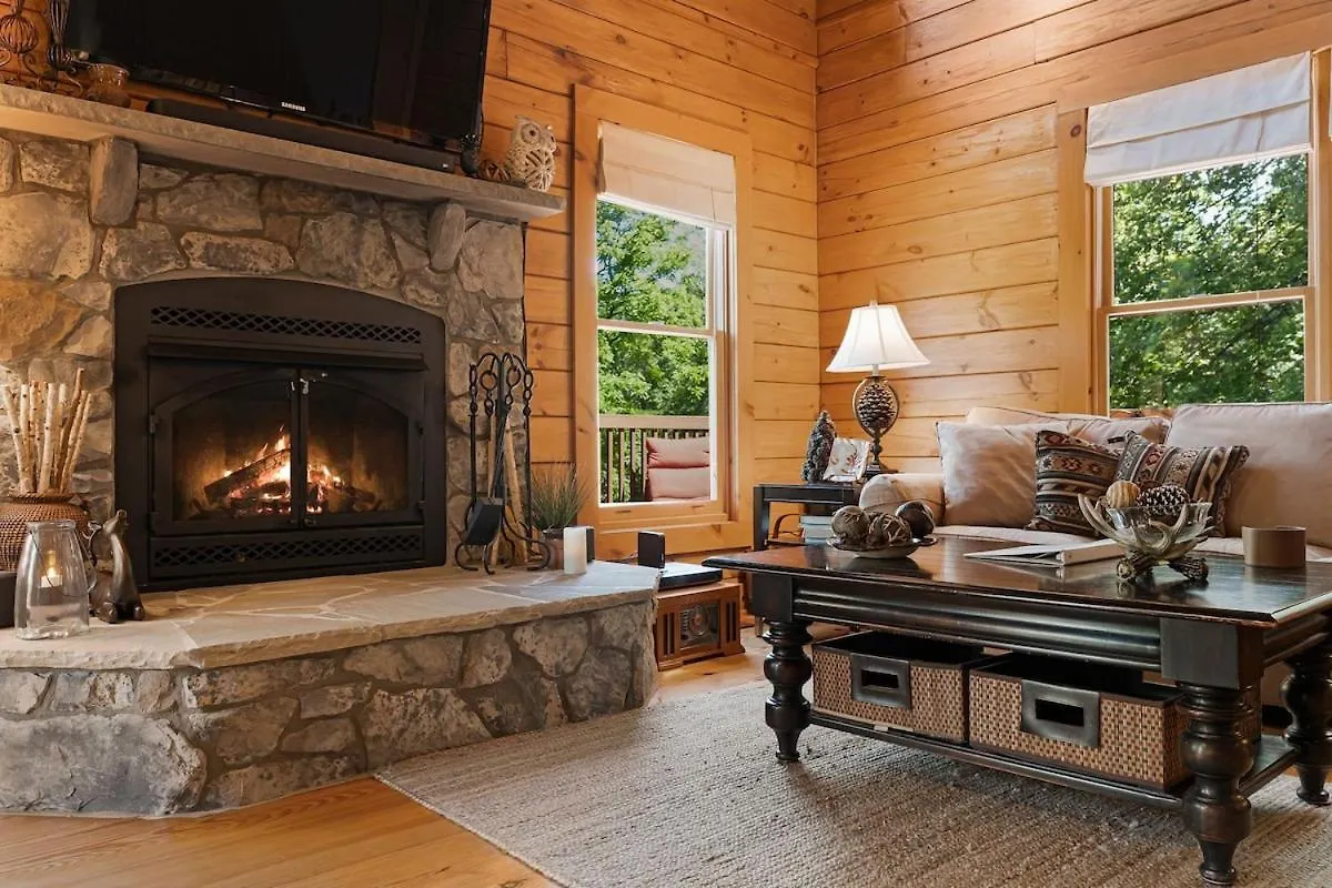 Rocky Mountain Private Creek Fire Pit *