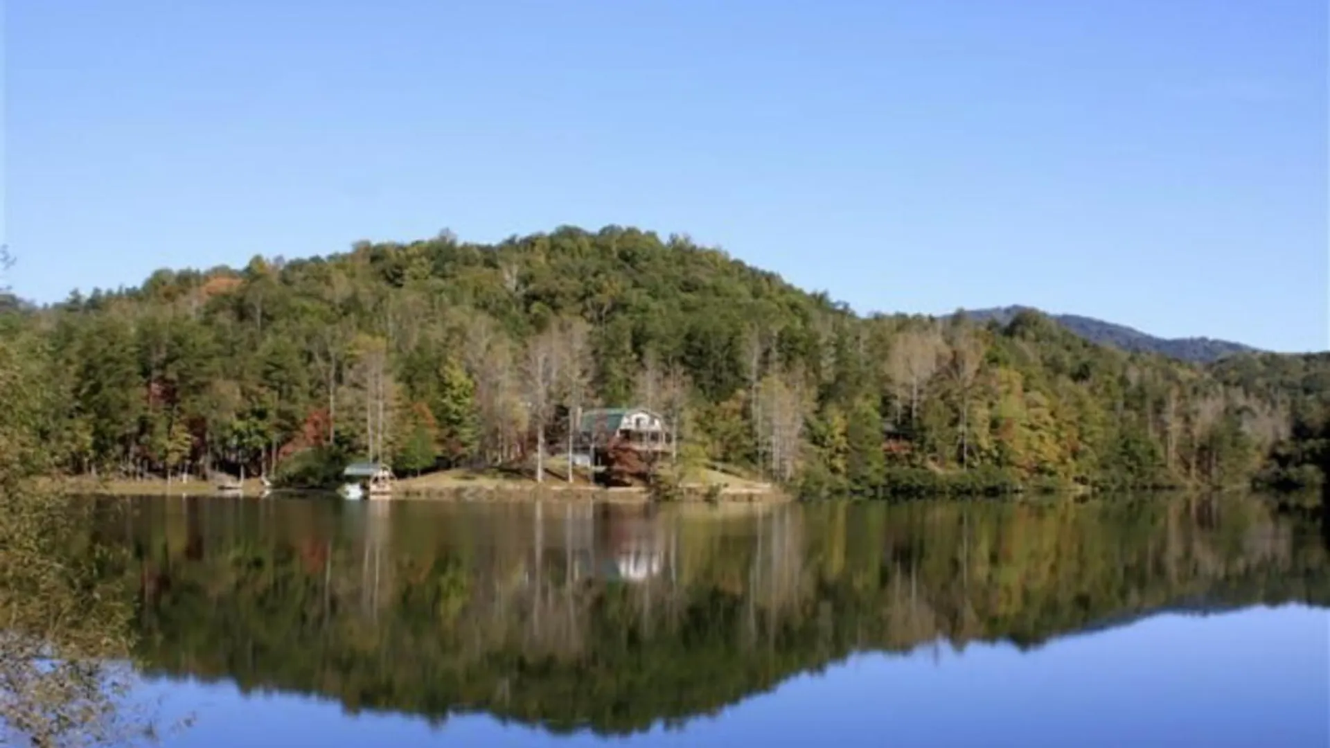 On Mirror Holiday home Lake Lure