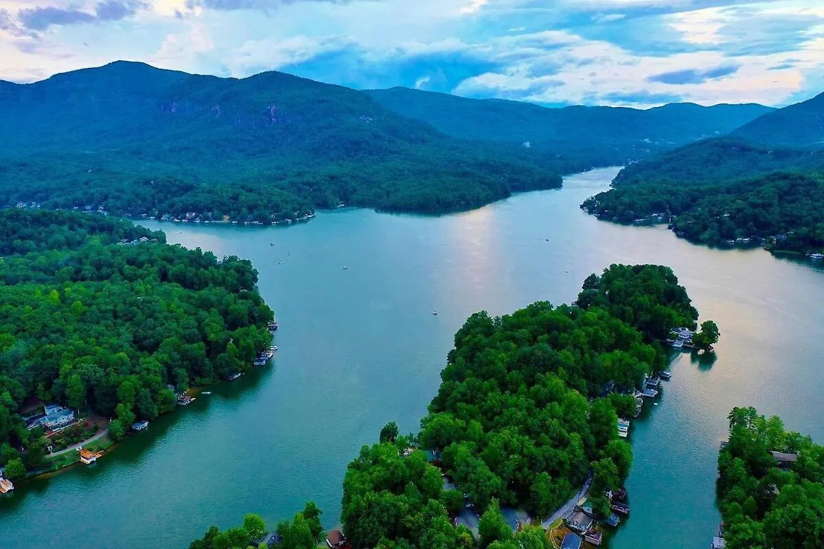 Holiday home Romantic Getaway Minutes From Chimney Rock