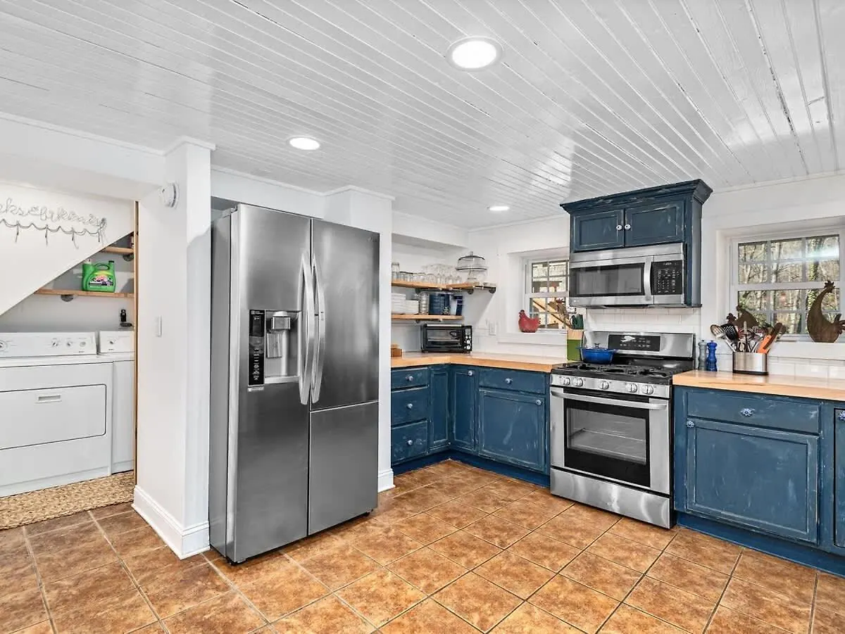Lakefront House In A Quiet Cove - Kayaks Available * Lake Lure