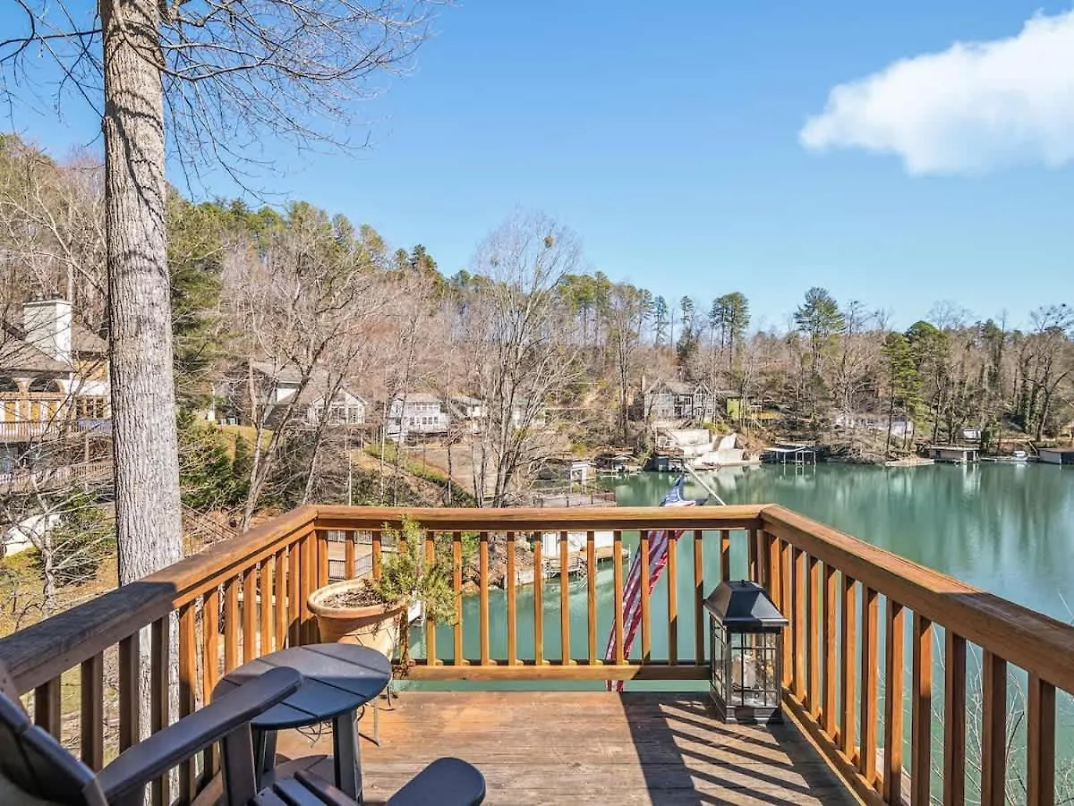 Lakefront House In A Quiet Cove - Kayaks Available