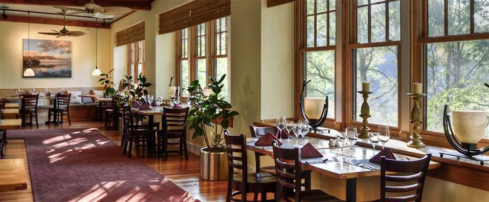 Inn On Lure Lake Lure