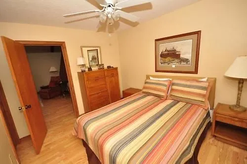 Vacation Homes By Rumbling Bald 4* Lake Lure