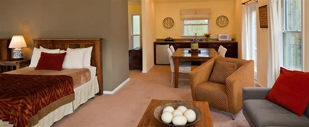 Inn On Lure Lake Lure