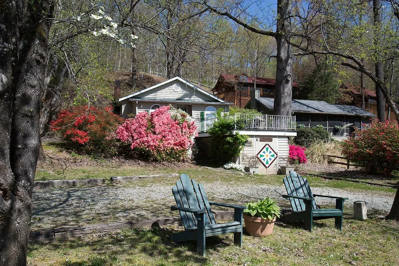 Tatil Evi Pine Gables Cabins Lake Lure