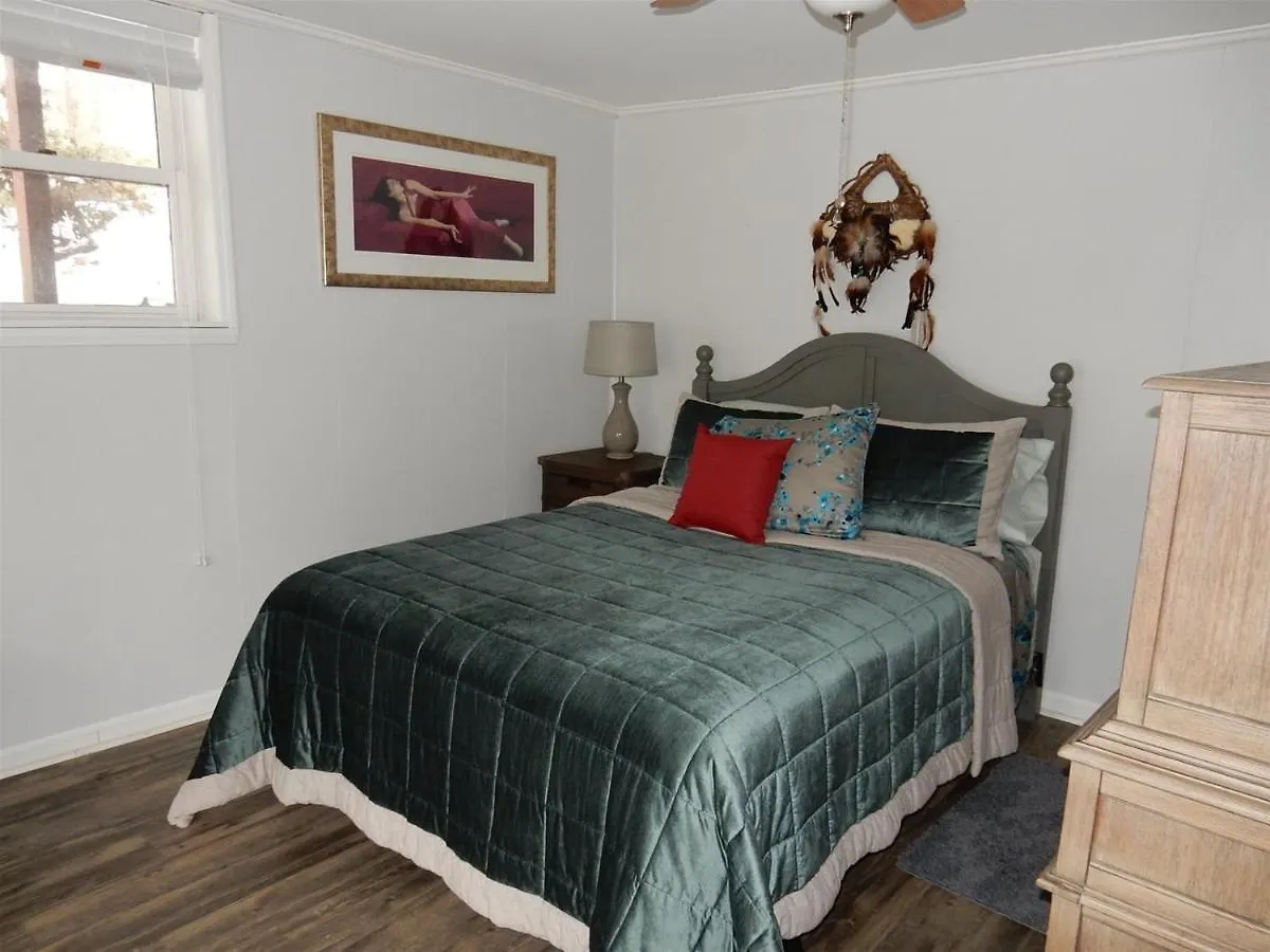 Away Holiday home Lake Lure