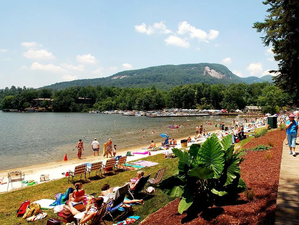 Rumbling Bald Resort Lake Lure