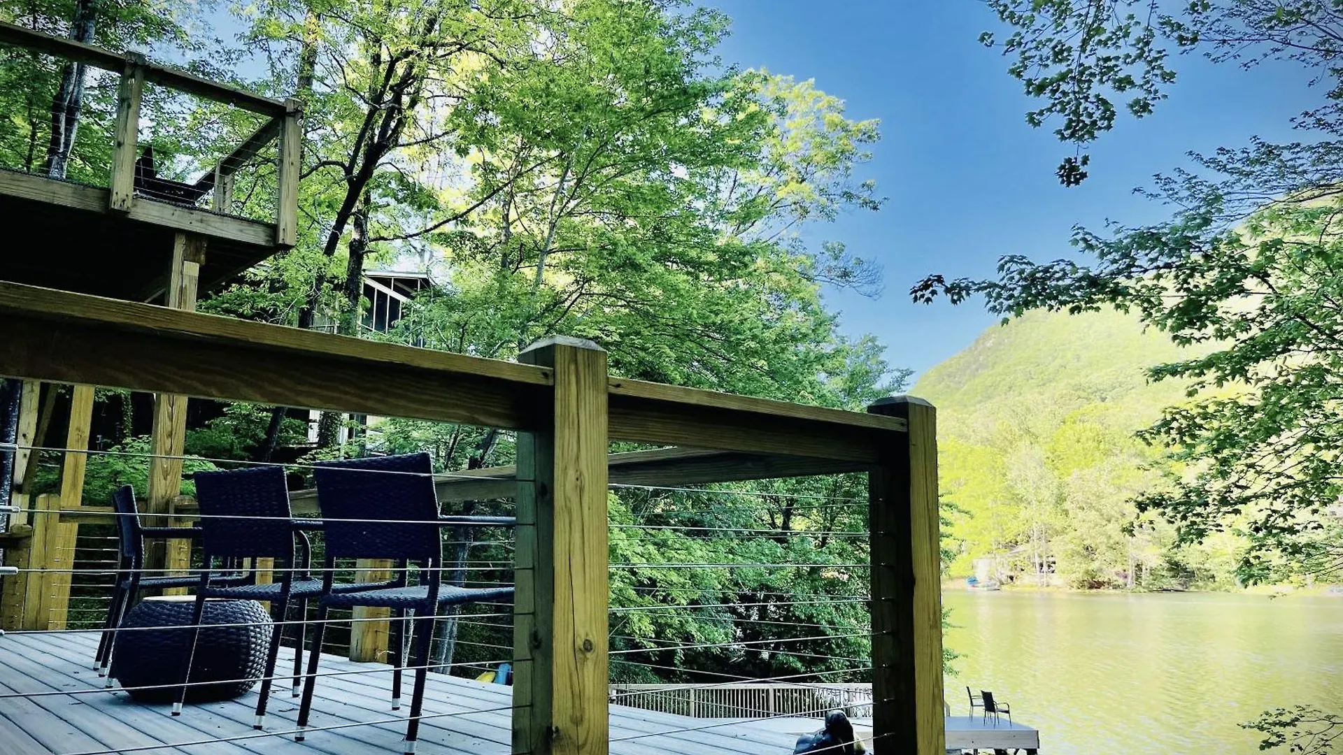 Summerscales - Beautiful Newly Built House 度假居 *