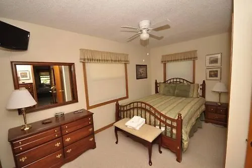 Resort Rumbling Bald 4*